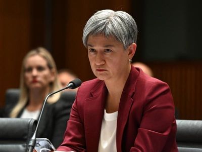 Australia concerned over Poland strikes