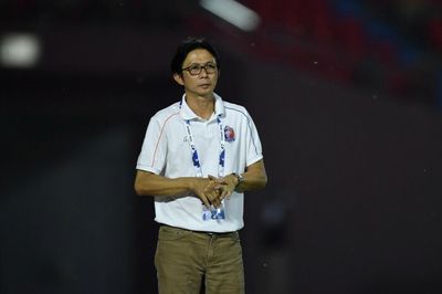Dusit makes quick return to coaching job at PT Prachuap
