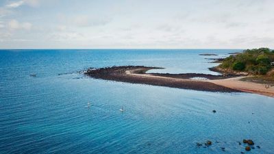 Man, 47, dies in helicopter crash near Ramingining in remote East Arnhem Land