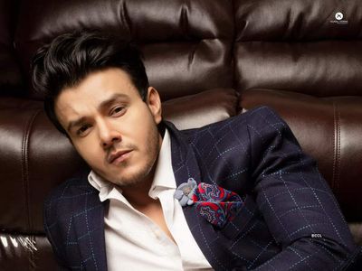 My audience will see me in an all-new avatar soon: Aniruddh Dave