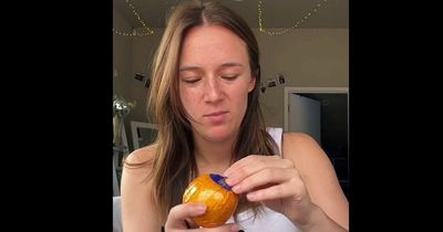 New Zealand celebrity apologises to UK for horrific way she ate Chocolate Orange