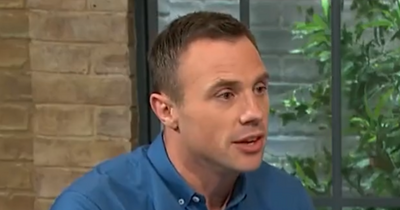 Tommy Bowe thanks fans for support amid Ireland AM absence as he shares snap from hospital bed