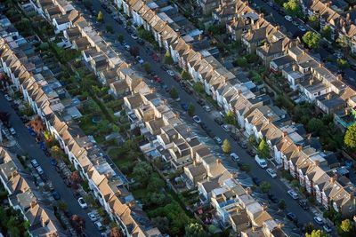 UK house price growth stalled between August and September