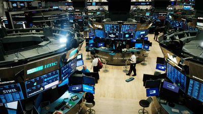 Stock Market Today: Stocks End Lower As Target Earnings Mute Holiday Retail Outlook