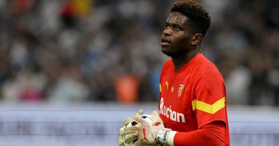 Nottingham Forest receive 'simple' January transfer demand for promotion hero