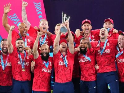 McGrath urges Australia to mimic England