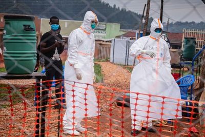 Ebola trial vaccines heading to Uganda: WHO