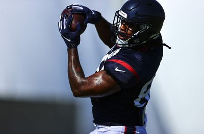 Tight end Jordan Akins reflects on his solid showing vs. Giants in Week 10
