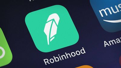 FTX Collapse: Coinbase, Robinhood Fall