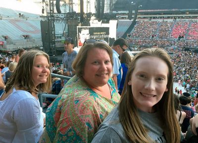 Shake it off? Parents come up short for Taylor Swift tickets
