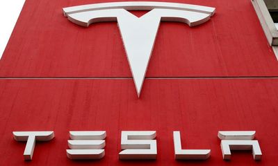 New Zealand house seller throws in free Tesla as market tumbles