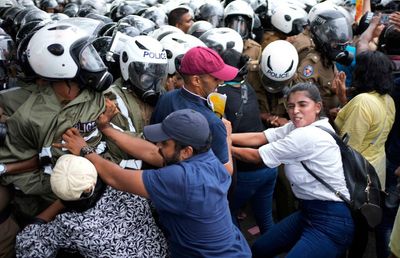 Sri Lanka urged to drop charges and free 2 protest leaders