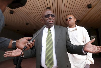 Soccer-Ex-FIFA vice president Warner loses appeal against extradition from Trinidad