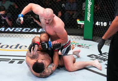 UFC free fight: Serghei Spivac smashes Augusto Sakai in dominant TKO win