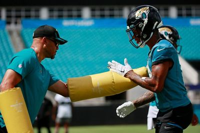 Jaguars WR coach: It’s time to see which players are ‘alpha dogs’