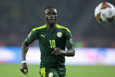 Injured Mane still in Munich ahead of World Cup opener: source