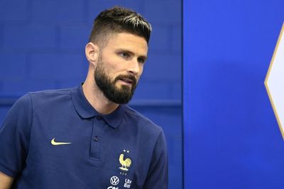 Veteran Giroud eyeing Henry's France goal record at World Cup