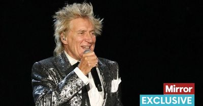 Rod Stewart's heartbreaking tribute to Ukraine on opening night of new tour