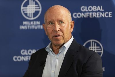 Billionaire investor Barry Sternlicht used to think Jerome Powell’s Fed would threaten capitalism—now he calls its rate hikes ‘suicide’