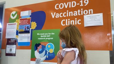 Queensland's COVID-19 cases, hospitalisations jump as state lags in vaccinations