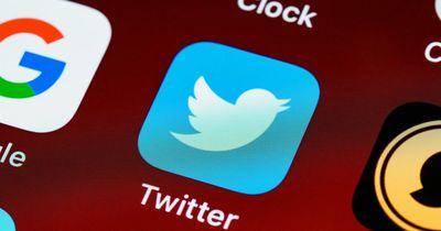 Twitter locks offices and deactivates staff passes