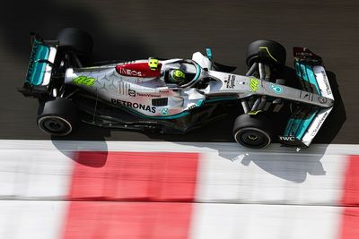 F1 Abu Dhabi GP: Hamilton leads Mercedes 1-2 in opening practice