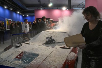 Flour thrown at Warhol car in Milan climate change protest