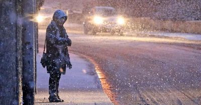 High chance of snow in Ireland after plunge in temperatures and alert issued for flurries in UK