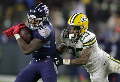 Treylon Burks roasts Jaire Alexander with ‘too small’ gesture after catch