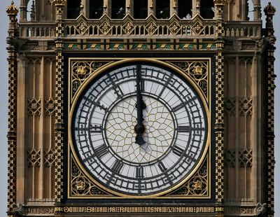 Global timekeepers vote to scrap leap second by 2035