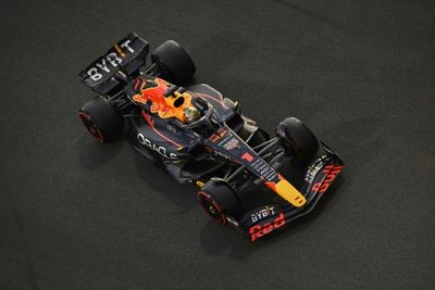 Verstappen recovers confidence and poise to top practice in Abu Dhabi