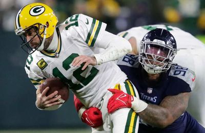 Aaron Rodgers Discusses Poor Throws After Loss to Titans