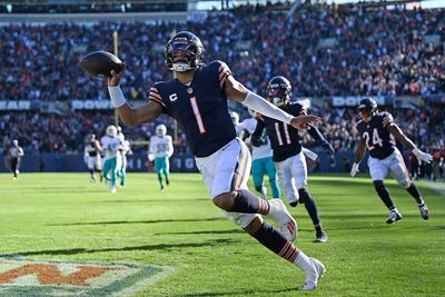 Bears QB Justin Fields’ cleats from record-setting Dolphins game are in the Hall of Fame