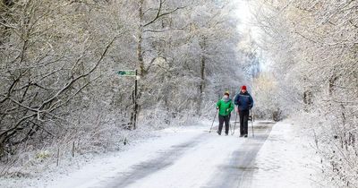 UK snow forecast: Exact time snow will fall this weekend after severe rain pummels Brits