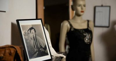 Wardrobe tells socialite tales