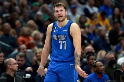 Celtics roll to ninth straight NBA win, Mavs' Doncic dazzles again