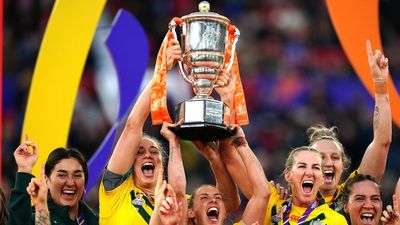 Australia's Jillaroos thrash New Zealand's Kiwi Ferns in dominant Rugby League World Cup final performance
