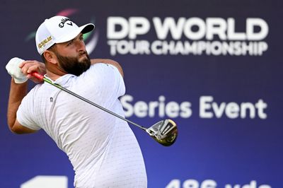 Jon Rahm ‘maximized the round’ on moving day to take lead at 2022 DP World Tour Championship