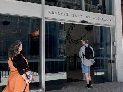 Reserve Bank December rate rise on course