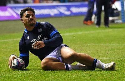 Russell inspires eight-try Scotland to rout of ill-disciplined Argentina