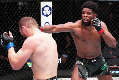 UFC Fight Night 215 results: Kennedy Nzechukwu throttles Ion Cutelaba in makeshift main event