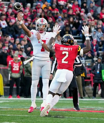 Maryland with rare 2-point play after blocking Ohio State PAT