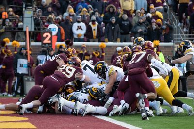 Iowa and Minnesota couldn’t outscore the lowest point total spread in college football history