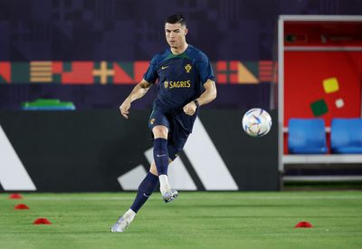 Ronaldo takes field in Qatar for first World Cup training session