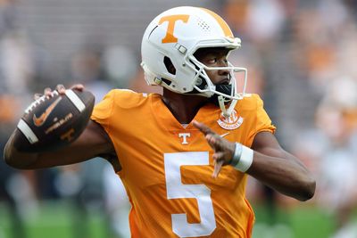 Tennessee QB Hendon Hooker goes down with injury vs. South Carolina