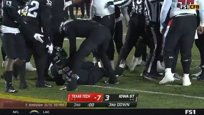 Iowa State player hilariously ‘performed’ CPR on his teammate who got shoved down