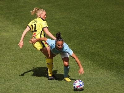 Rojas, Pollicina star in City ALW win
