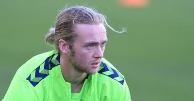 Tom Davies leaves Everton tour of Australia after sustaining knee injury