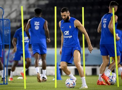 Benzema’s injury pullout a blow to France World Cup chances