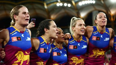 Brisbane Lions' Springfield training facility for AFLW grand final questioned as being too small and limiting